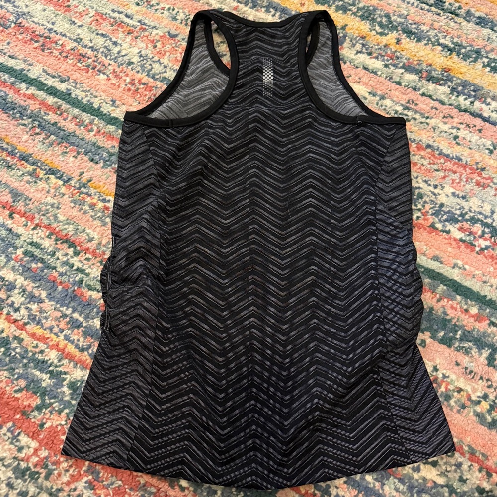 Athleta Finish Fast Racerback Chevron Striped Tank Top - Picture 2 of 4